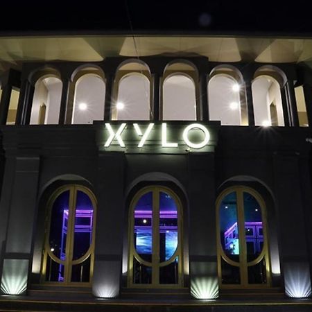 La Palazzo - Across Uptown Mall & Grand Hyatt Bgc Taguig Eksteriør billede