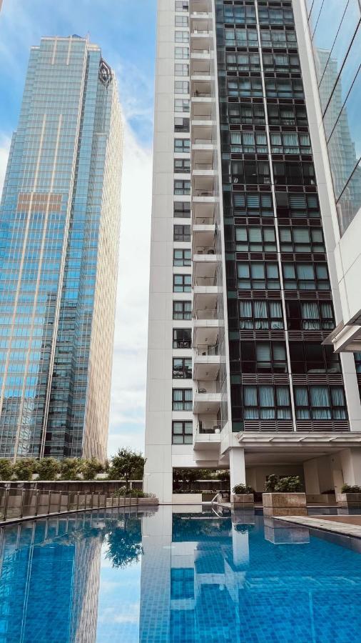 La Palazzo - Across Uptown Mall & Grand Hyatt Bgc Taguig Eksteriør billede