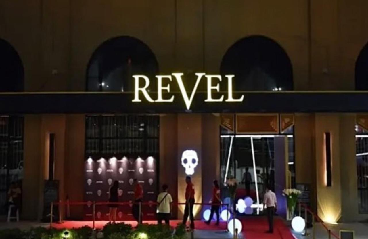 La Palazzo - Across Uptown Mall & Grand Hyatt Bgc Taguig Eksteriør billede